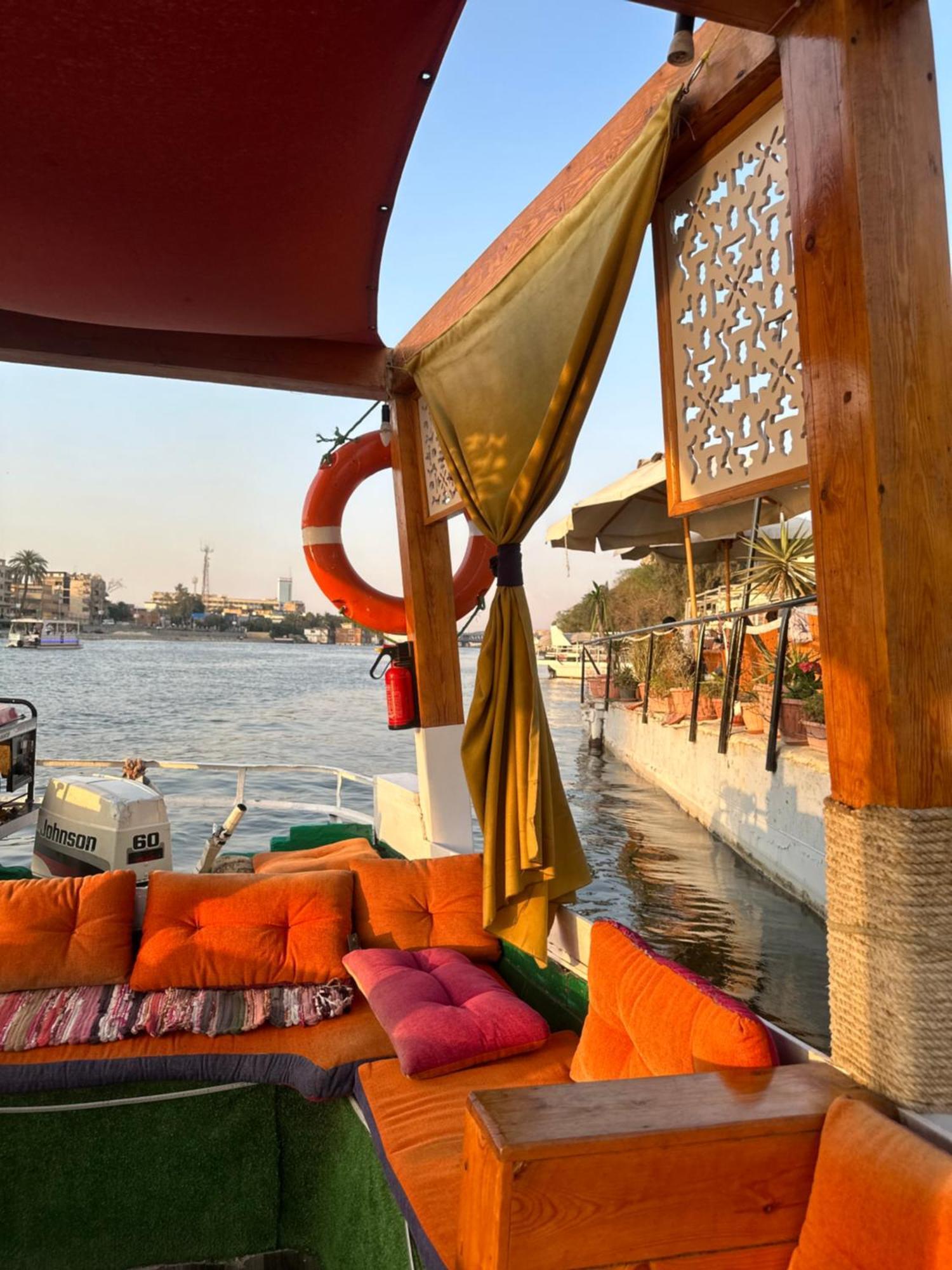 Modern 1-Bedroom Apartment In Zamalek Visits Allowed Kahire Dış mekan fotoğraf