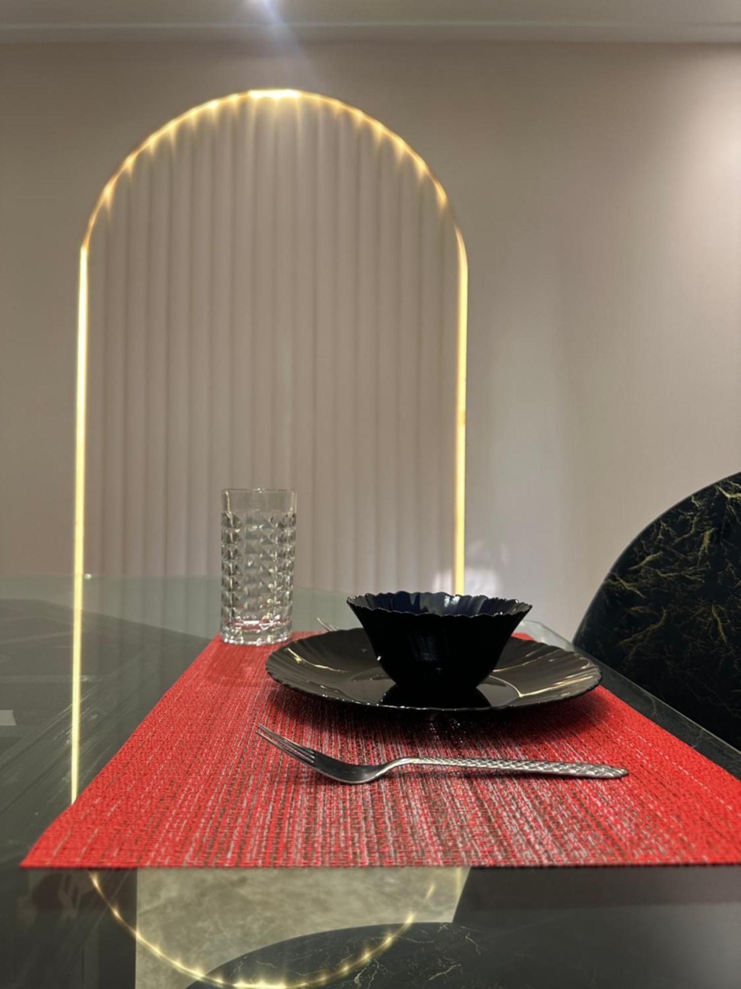 Modern 1-Bedroom Apartment In Zamalek Visits Allowed Kahire Dış mekan fotoğraf